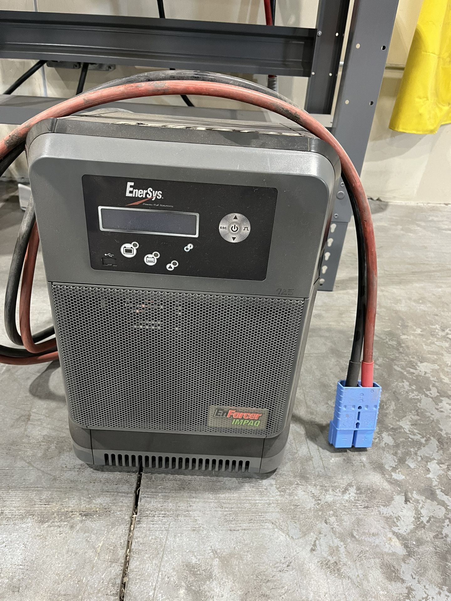 Forklift battery charger