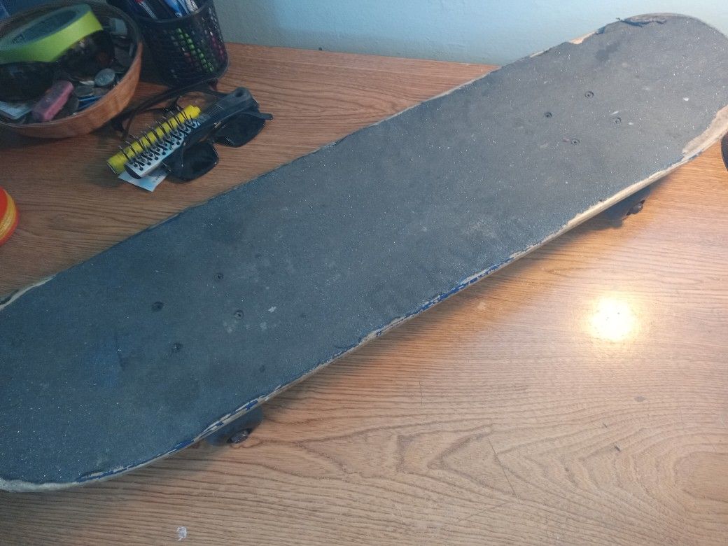 Skateboard