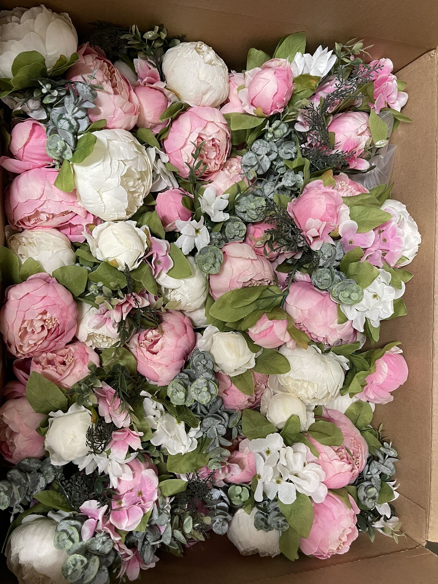 Beautiful Silk Floral Arrangements With Vases/ Jars