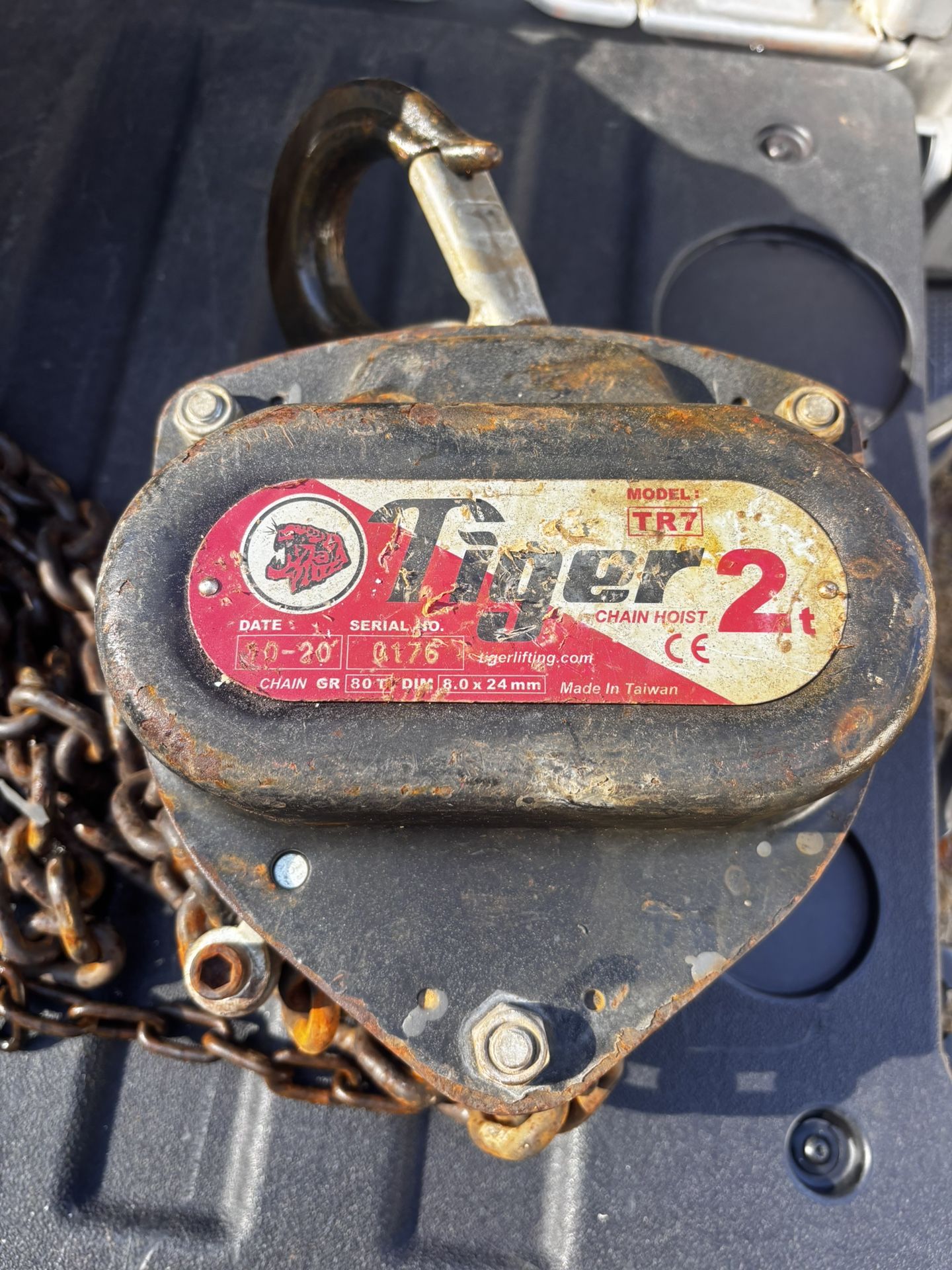 Tiger Hand Chain Hoist 4000-lb