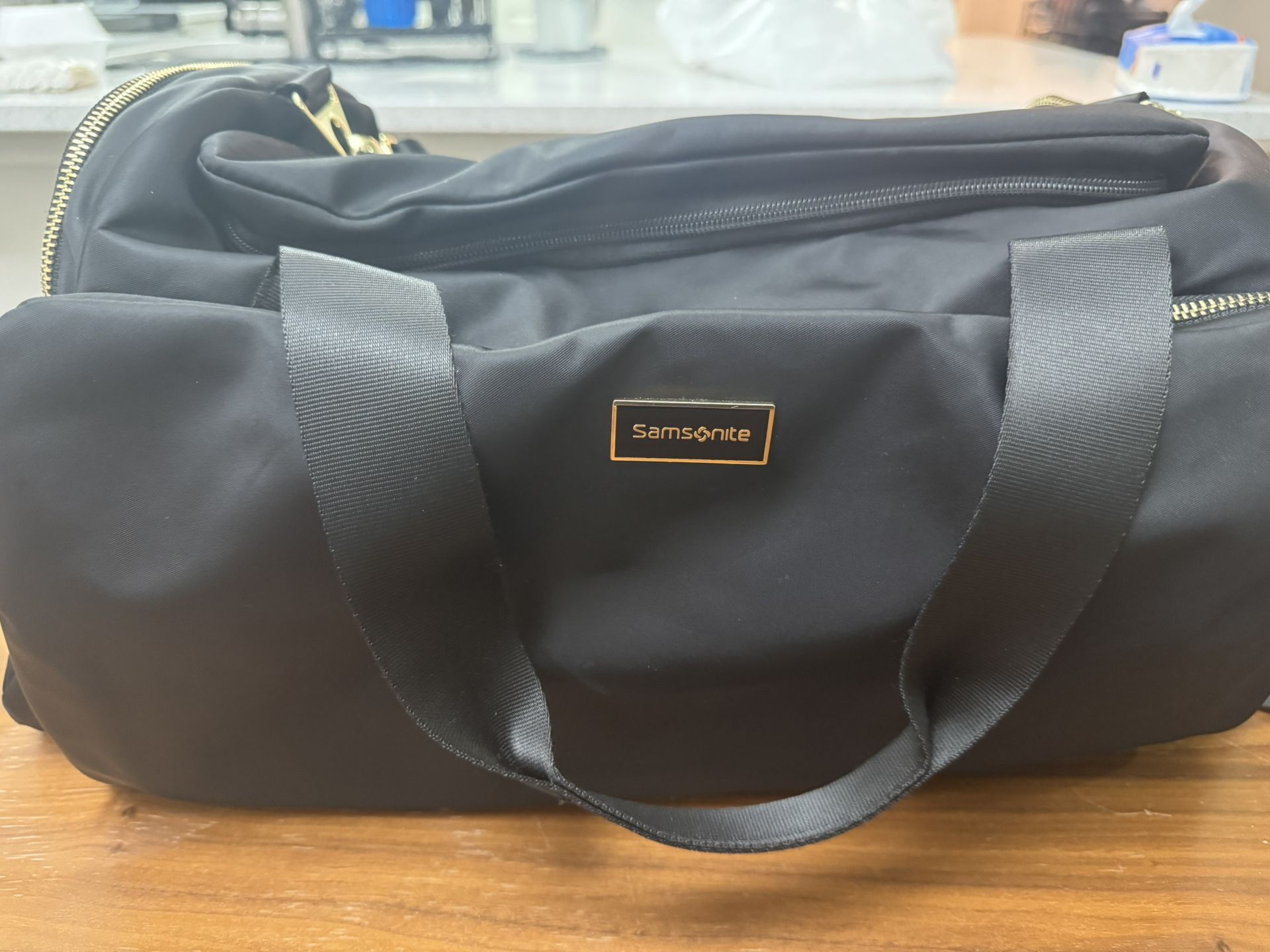 Samsonite Duffle Travel Bag