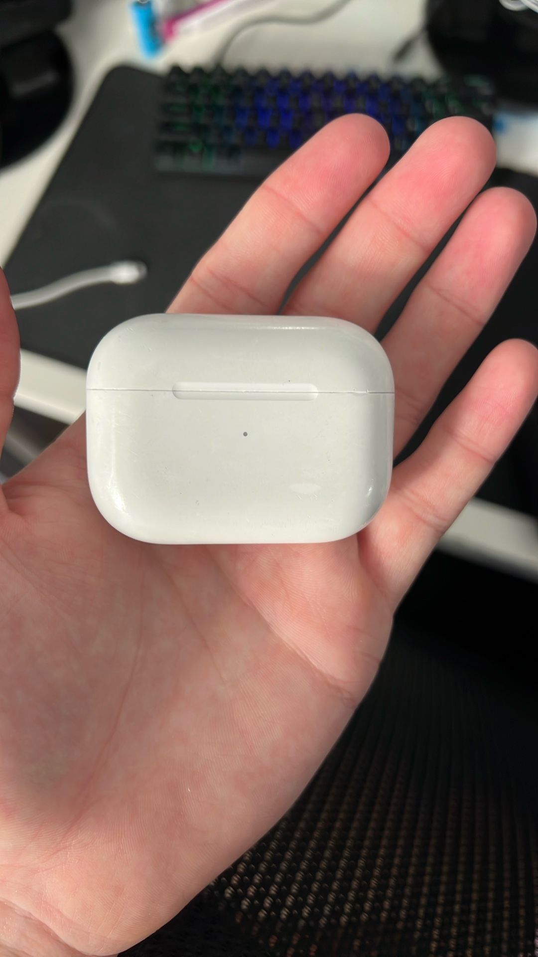 Apple AirPods Pro’s 1st Gen Used Bluetooth