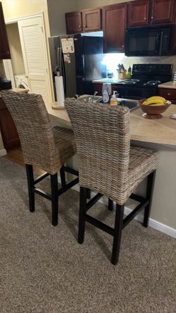 Set of 2 barstools
