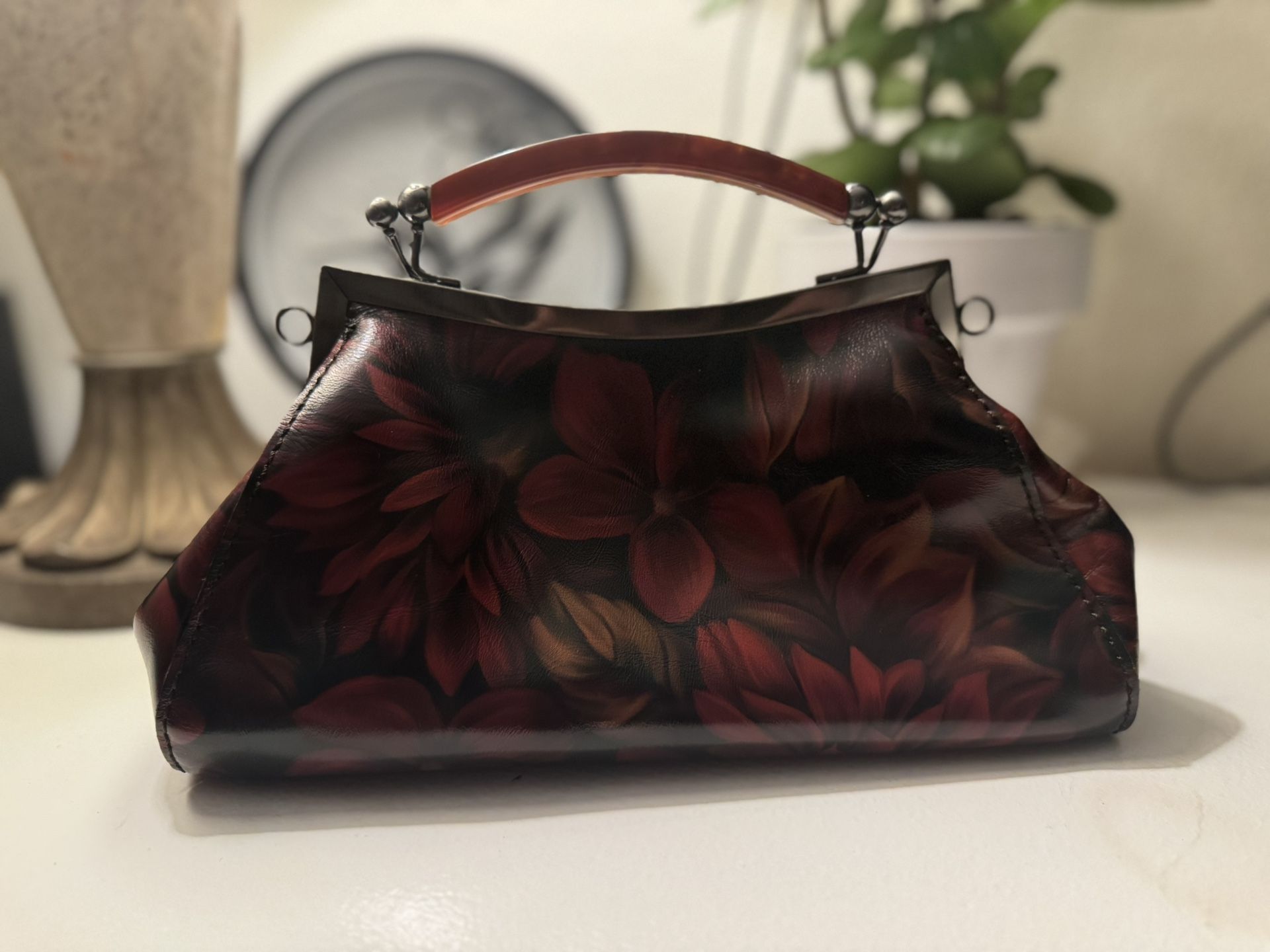 Patricia Nash Kelmscott Kisslock Leather Crossbody Bag Rustic Mums P862401