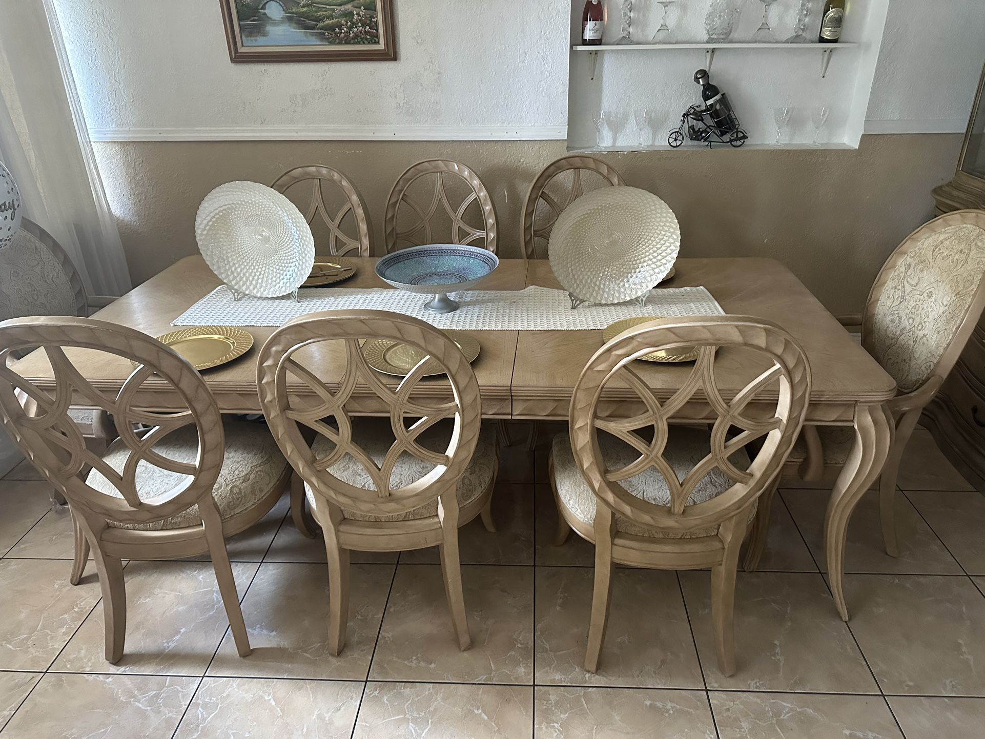 Dining Table With 8 Chairs 
