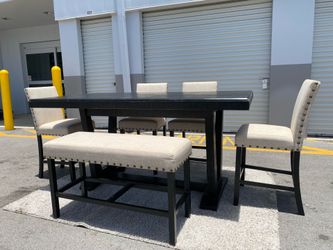 Dining set 4 chairs and bench
