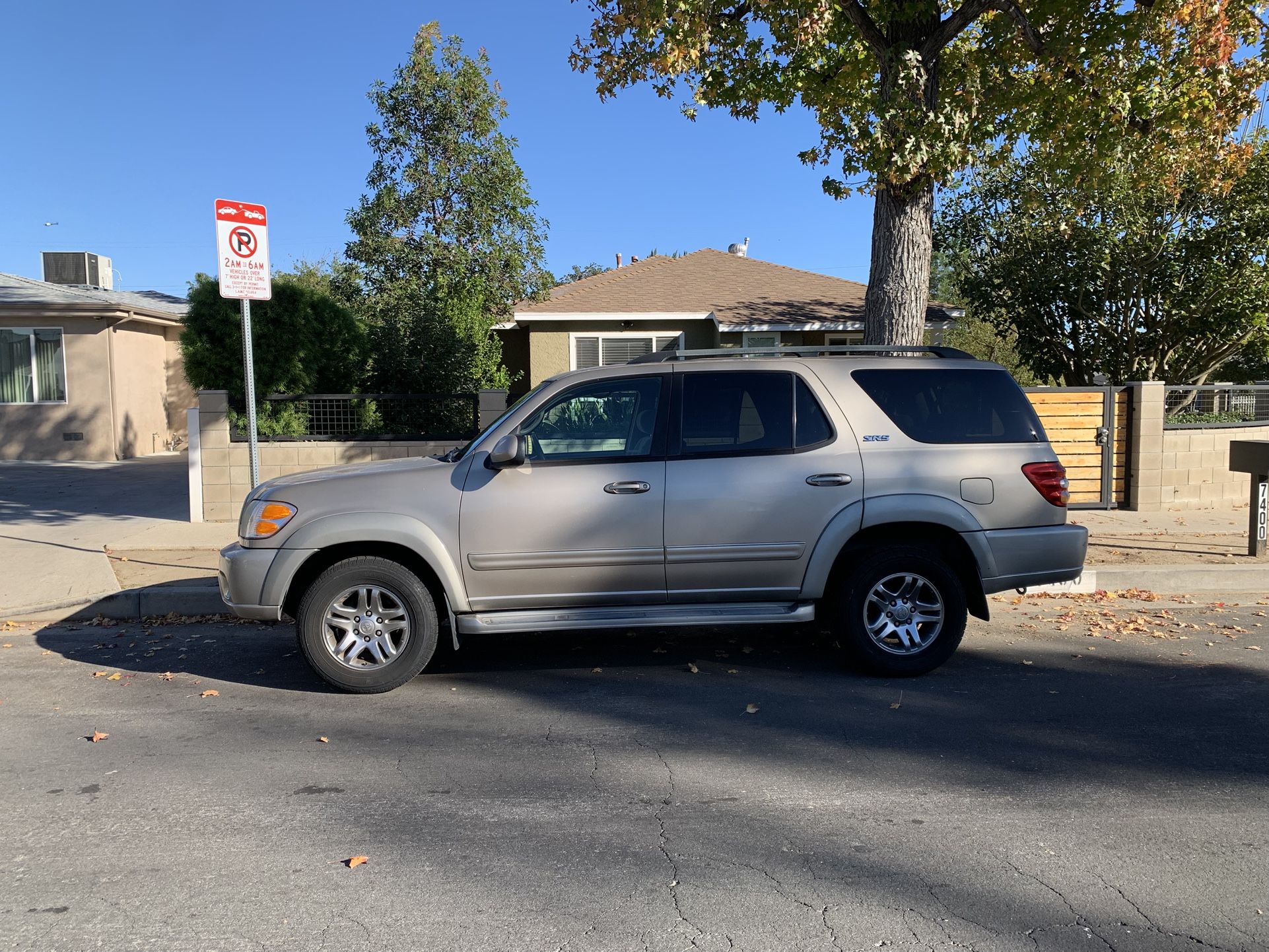2004 Toyota Sequoia