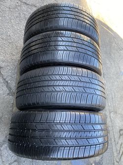  4 235-45- 18 Goodyear Eagle 