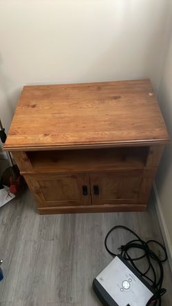 Tv stand