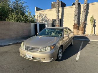 2005 Toyota Camry LE