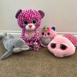 Plushie Doll Set (5)
