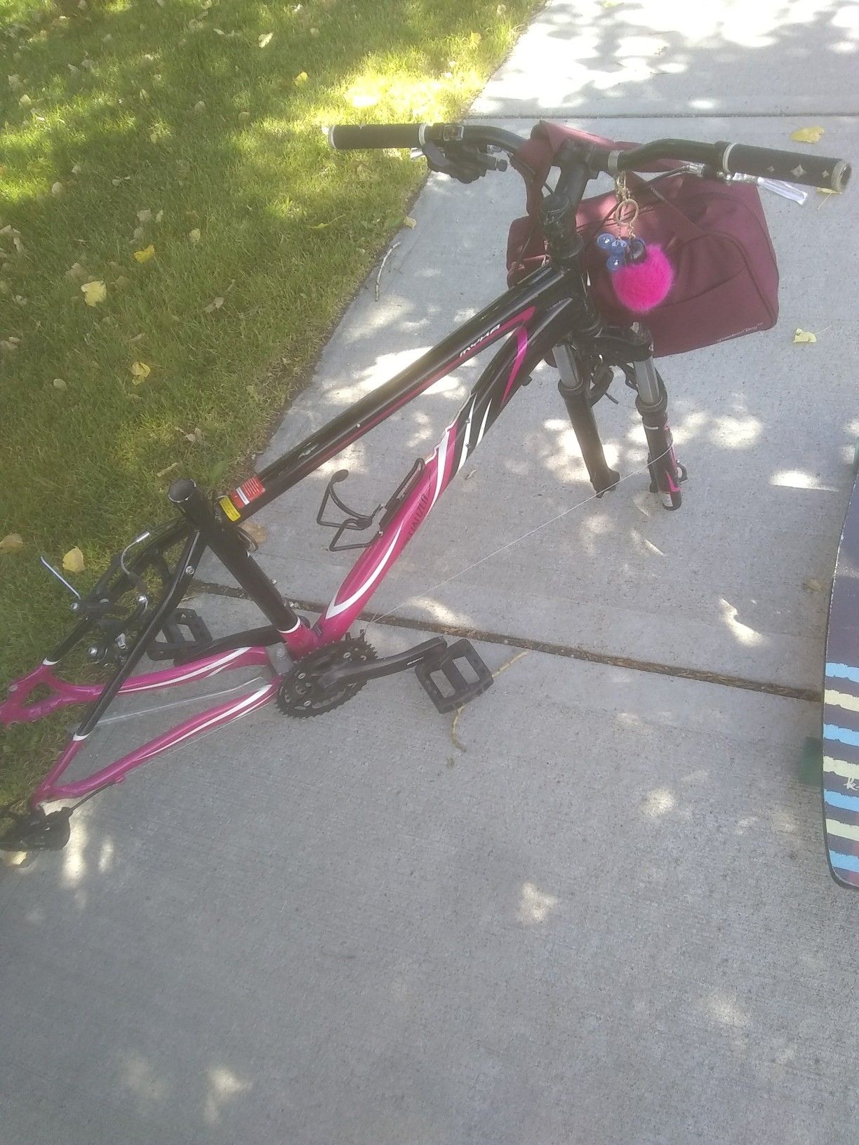 specialized myka pink