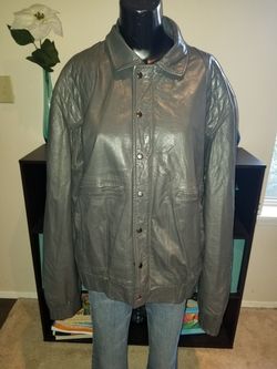 Mens Leather Jacket read description