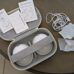 Momcozy Wearable Breast Pump 