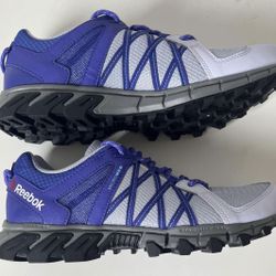 Reebok Women’s Size 10 Shoes