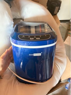 Ice maker