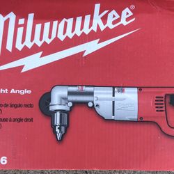 Brand new Milwaukee 1/2” right angle drill kit