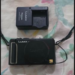 NEW PANASONIC LUMIX LX3 