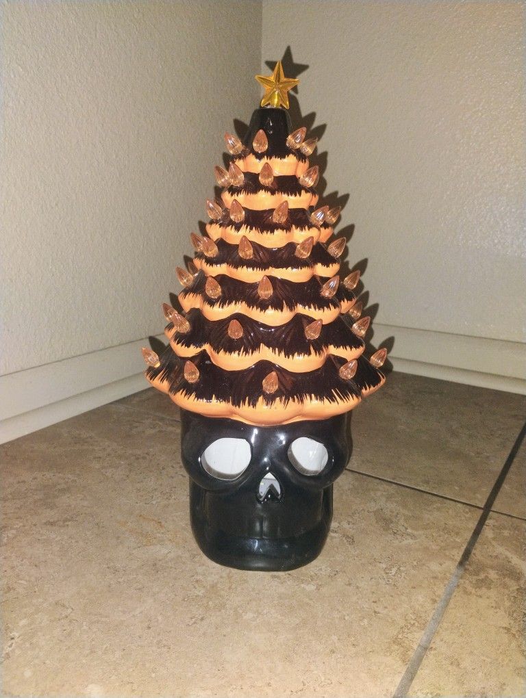 Skull Christmas Tree