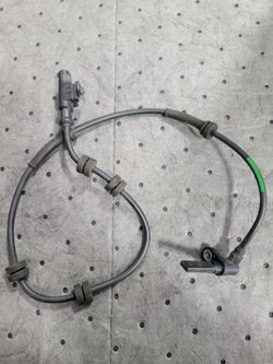 Ferrari 488 Right Rear wheel speed sensor