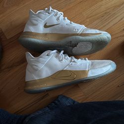 80 OBO- NIKE PG3 APOLLO MISSIONS