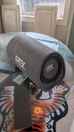 8-in powered subwoofer