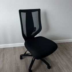 FREE Office Chair – Black