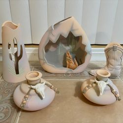 Southwestern Country Pottery Sculpture Set