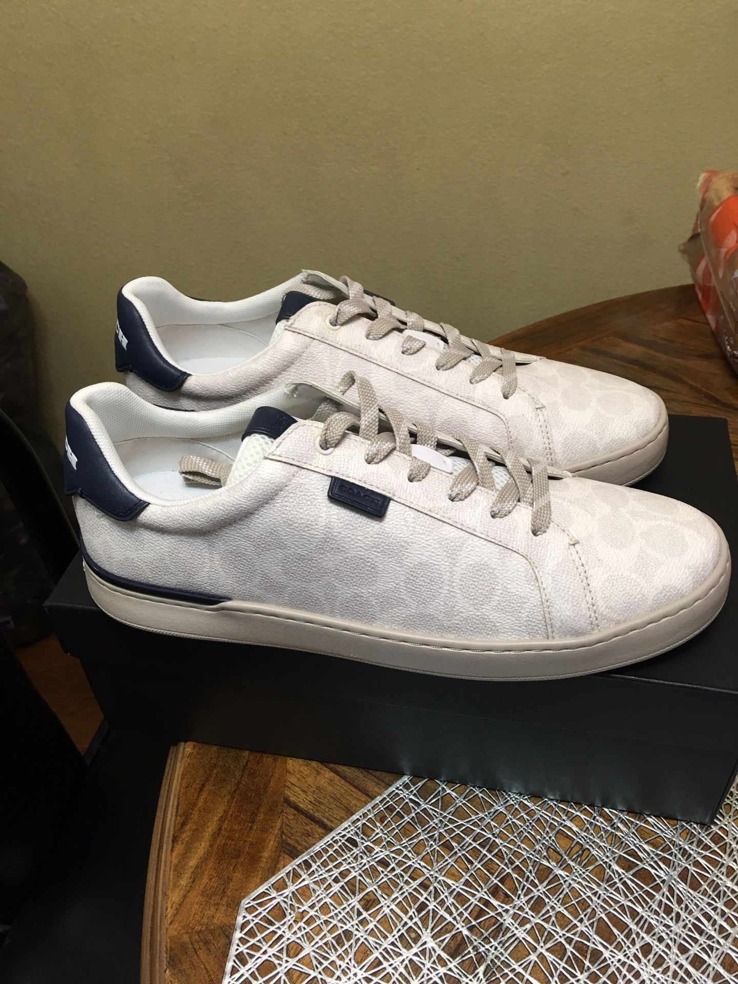 Tenis Nuevos Size 12 De Hombre Marca Coach New Never Used