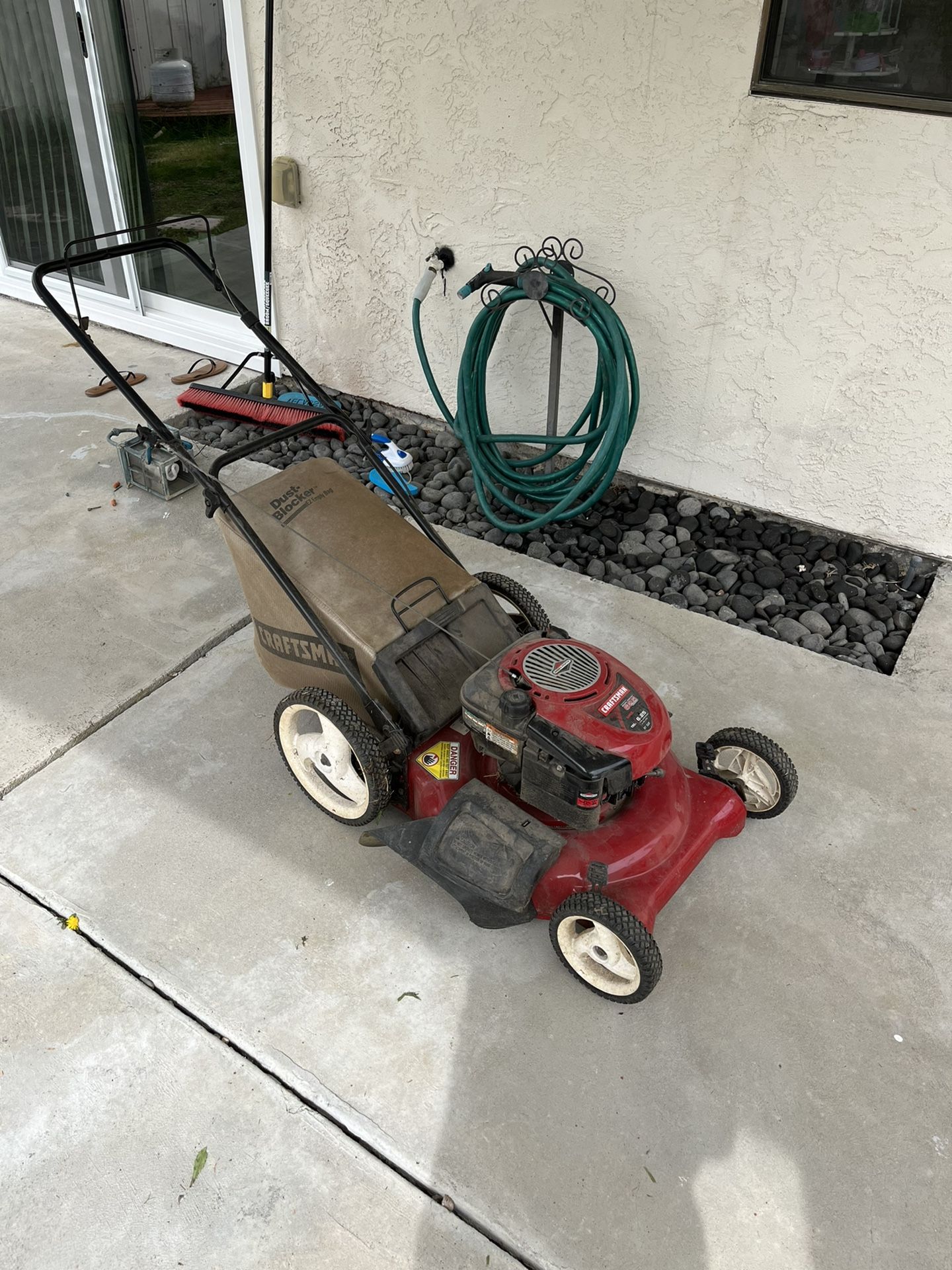 Craftsman 625 Series Lawn mower (Briggs & Stratton Engine)