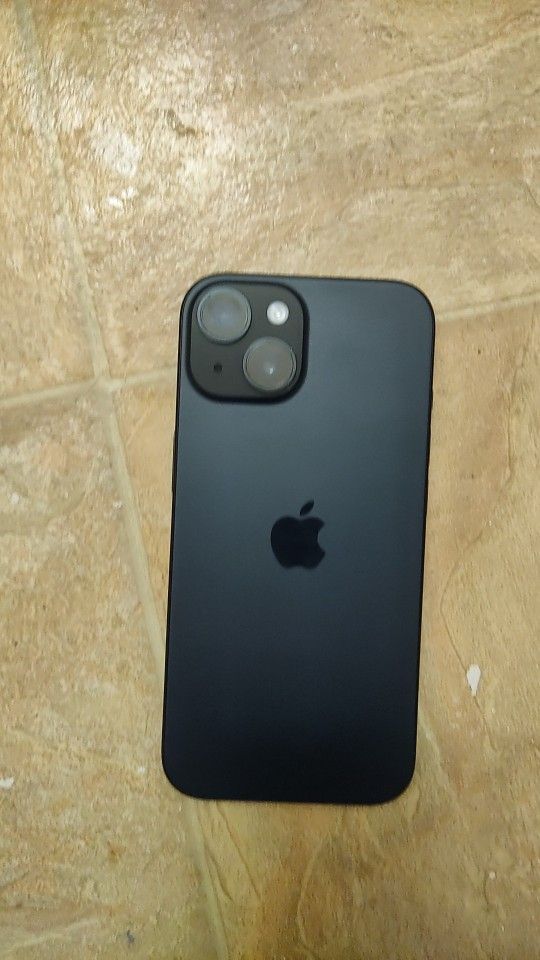 iPhone 15 plus 