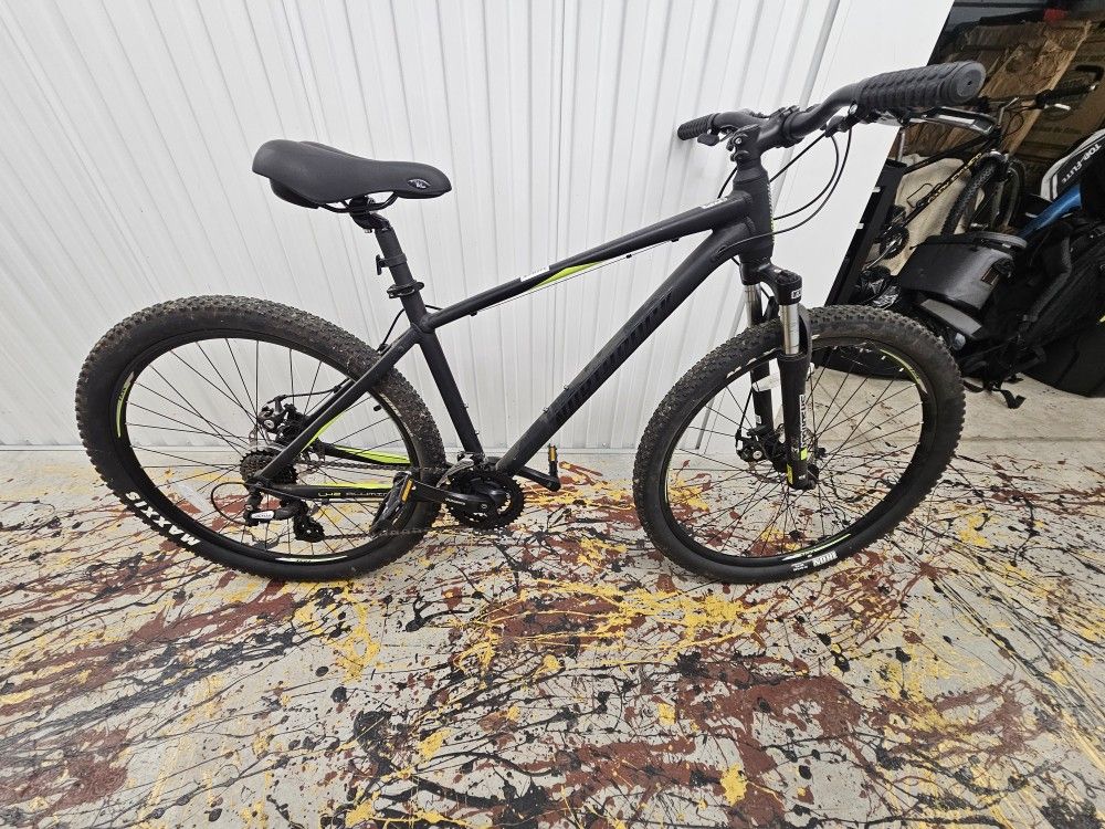 Northrock (By Giant) Mountain Bike