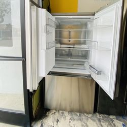 Lg Open Box Refrigerator And 11$ Down Payment 
