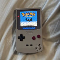 Game Boy Color With Pokémon Gold 