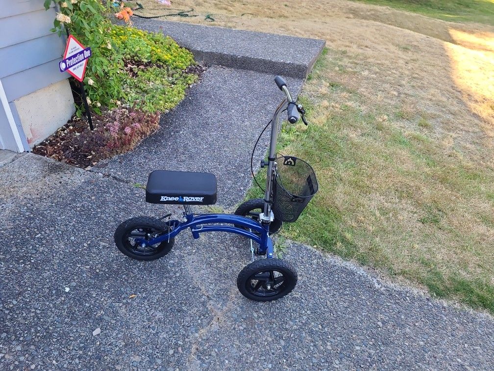 Knee Rover All Terrain Knee Scooter