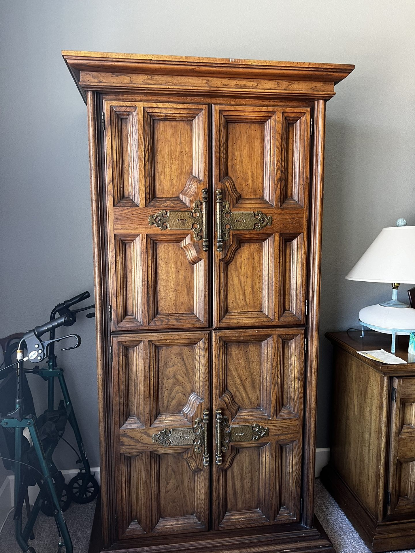 4 Piece Solid Wood Bedroom Set - Dresser, Armoire, Nightstands,