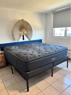 Colchón BeautyRest King- King Mattress