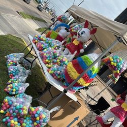 Confetti eggs & piñatas