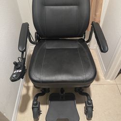 Jazzy Evo614HD brand new electric scooter