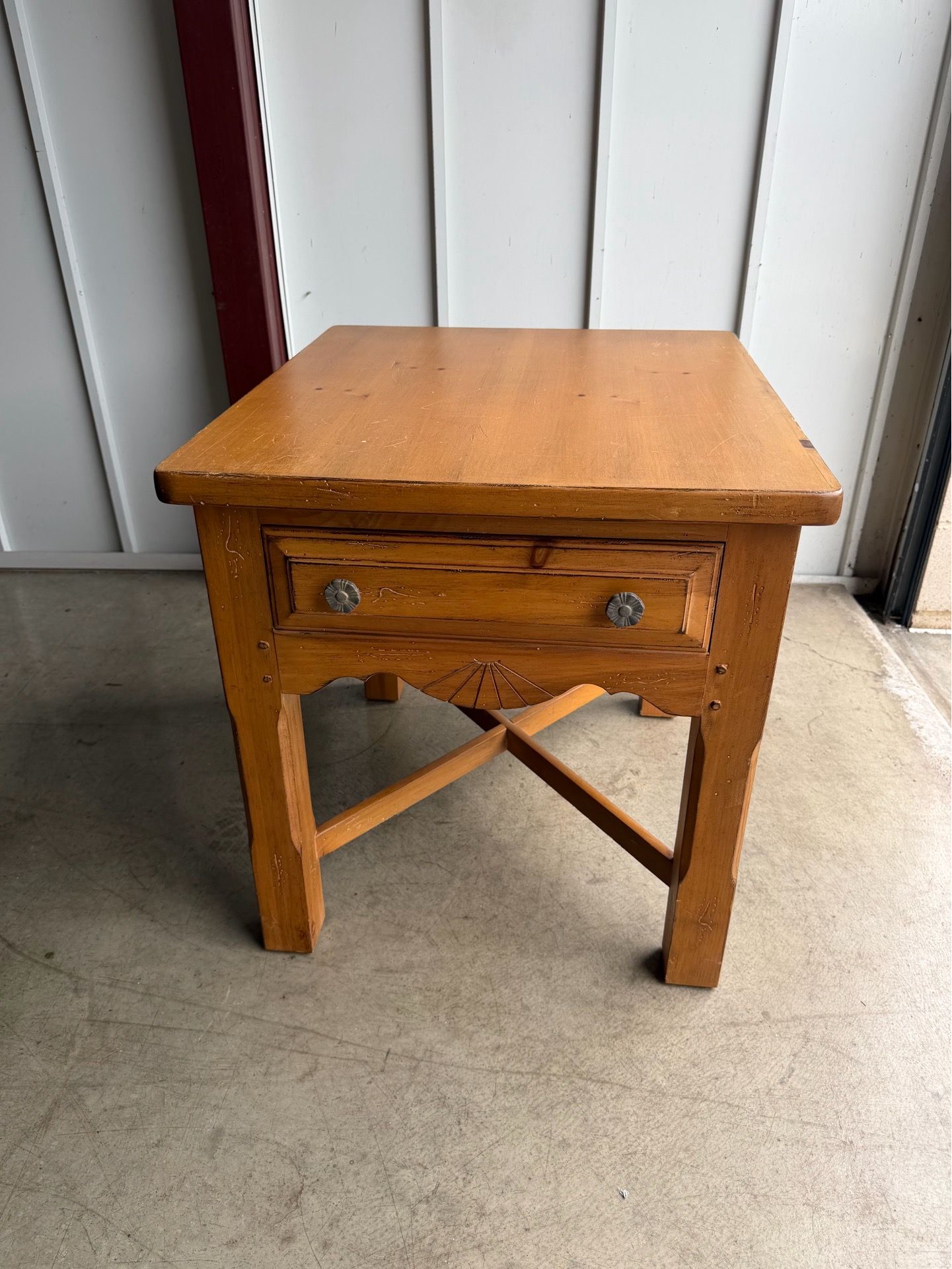 Vintage Drexel Solid Wood Side Table / Nightstand