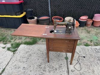White Rotary Sewing Machine