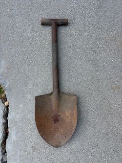 Us military trench shovel