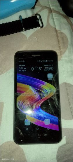 Selling LG phone 3