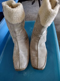 Women's Plush Boots by Hush Puppies