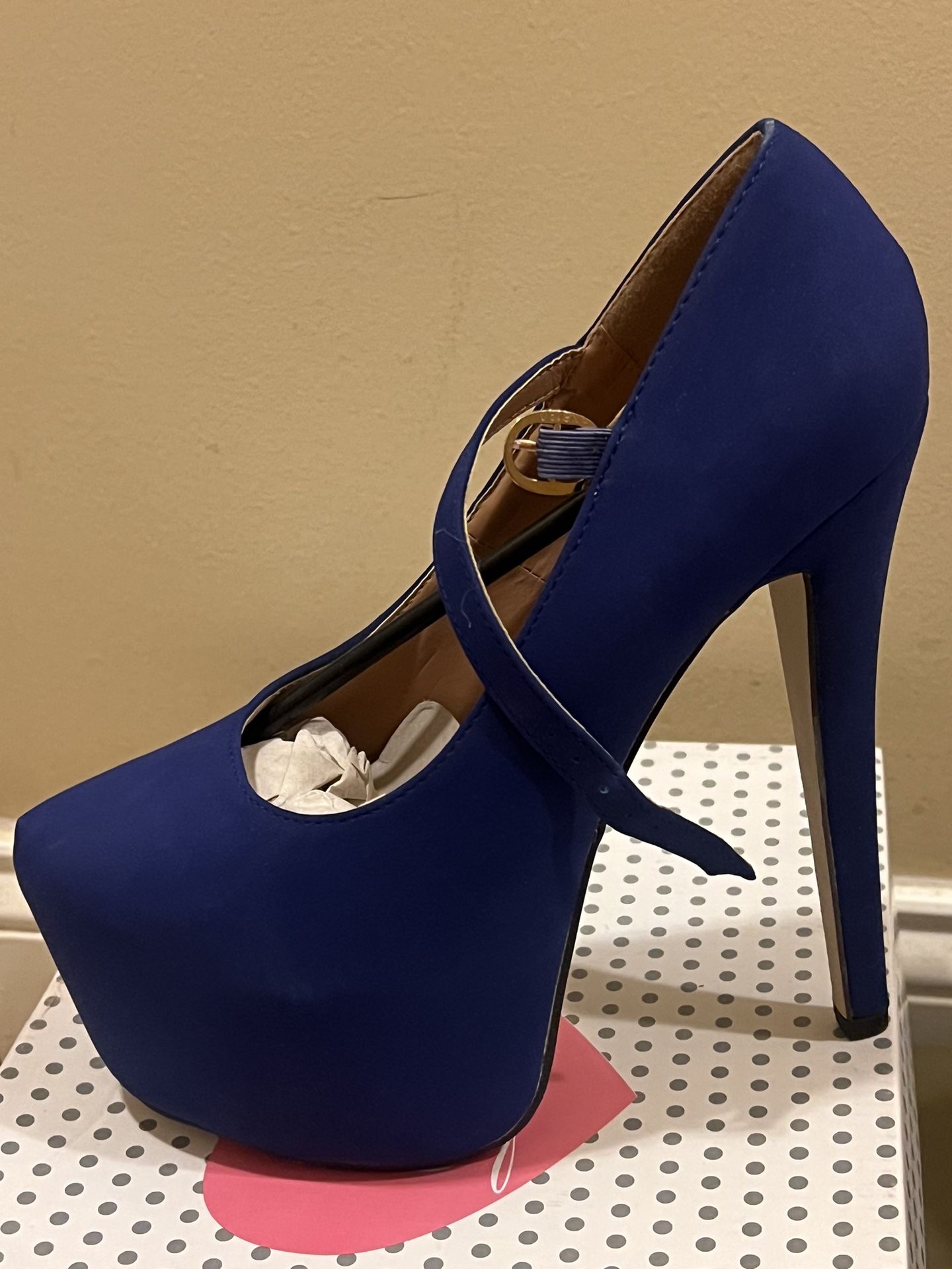 8.5 Heels