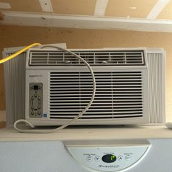 Amazon Basics AC Unit