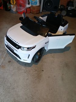 Kid rideable car