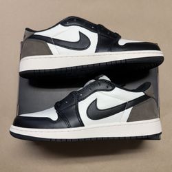 Nike Air Jordan 1 Retro Low OG GS Mocha size 7y Rare NEW!