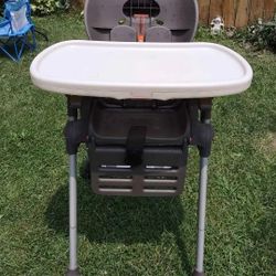 Nice Tall Clean Highchair , Foldable