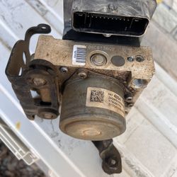 2016-2018 Chevy Silverado Brake Module